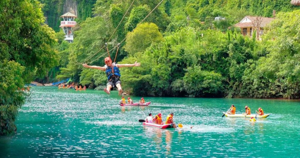 Gợi Ý Lịch Trình Trekking Vi Vu Quảng Bình 1 Ngày Chỉ Với Hơn 900k