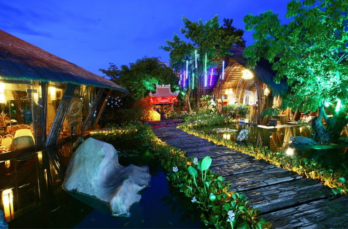 Quán cà phê hiện đại -trẻ trung
