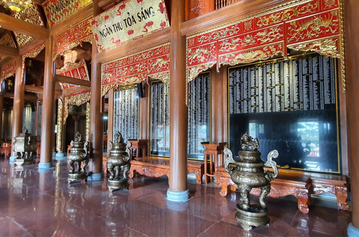 Đền thờ Chủ tịch Hồ Chí Minh và các anh hùng liệt sĩ – Không gian tâm linh trang trọng