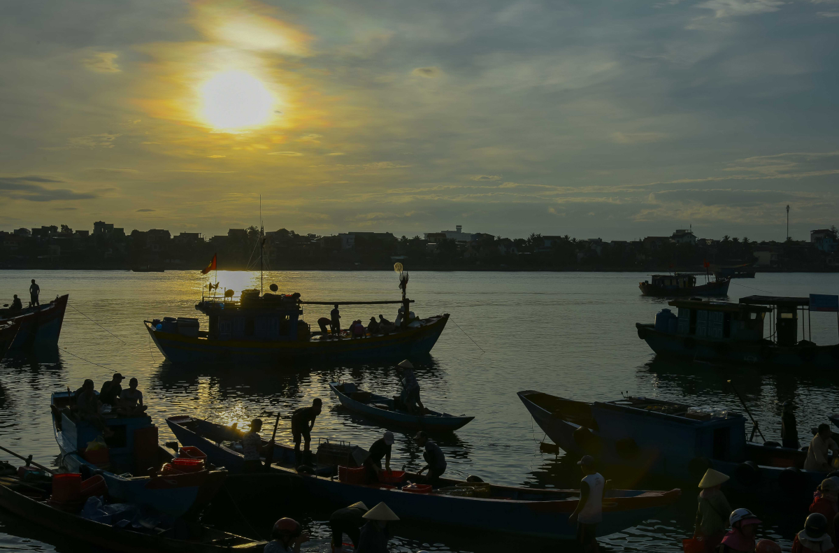 Sông Nhật Lệ – Khám phá dòng sông thơ mộng tại Đồng Hới 3 Nhật Lệ – chứng nhân lịch sử qua các thời kỳ