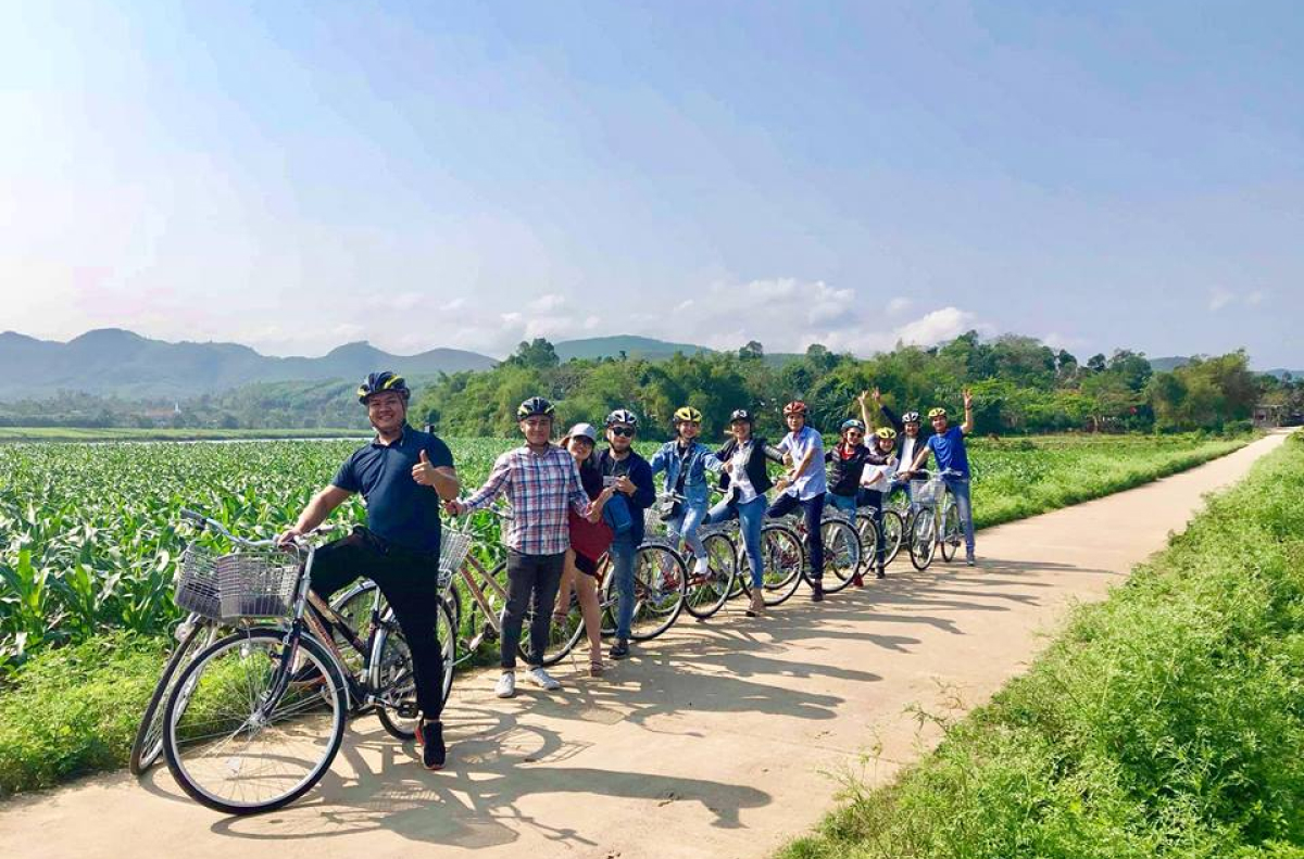 Vị trí lý tưởng của làng du lịch Bồng Lai