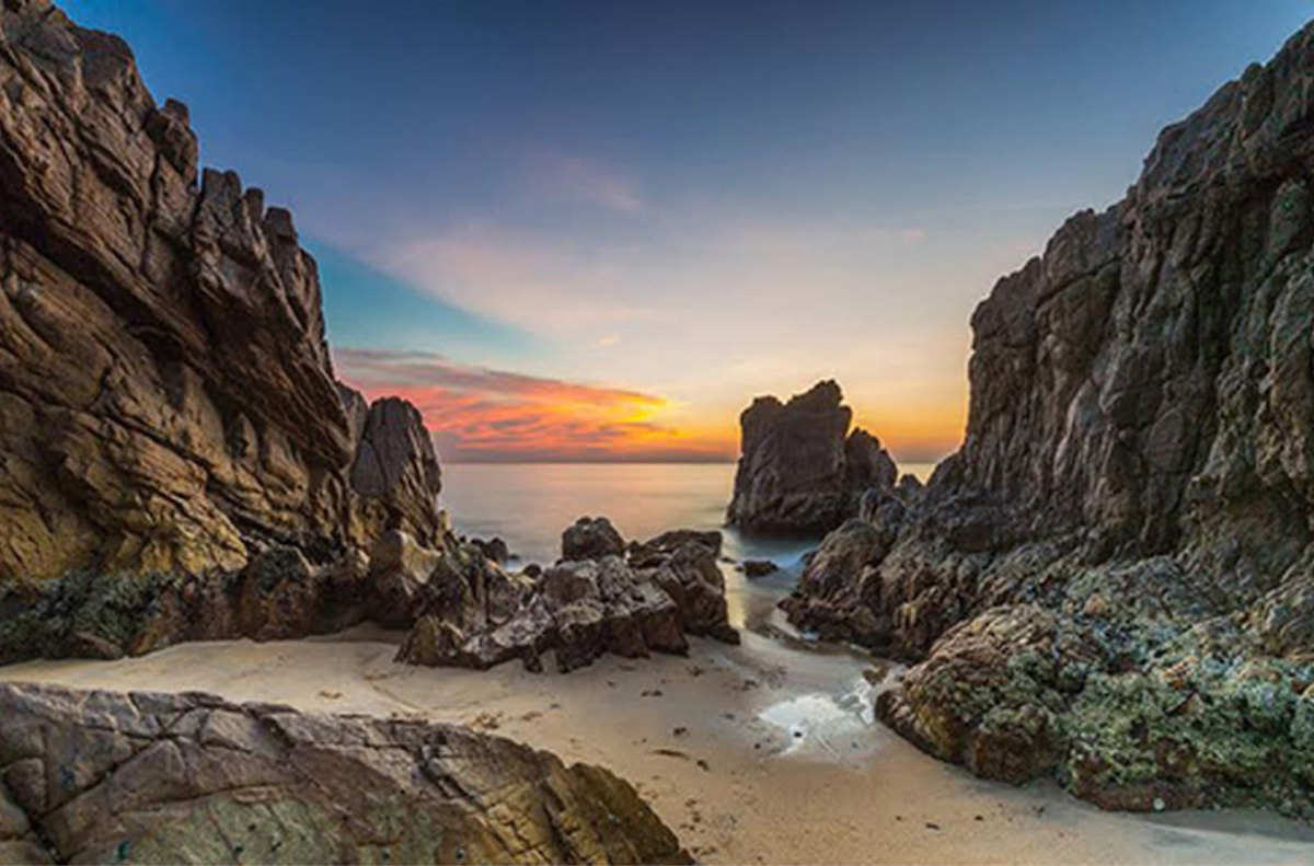 Giao hòa giữa biển trời