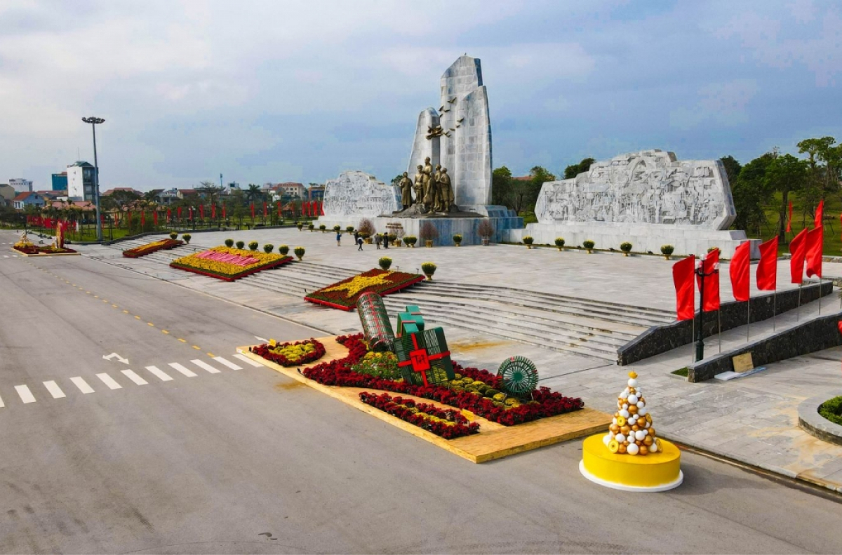 Vị trí của Quảng trường Hồ Chí Minh Đồng Hới