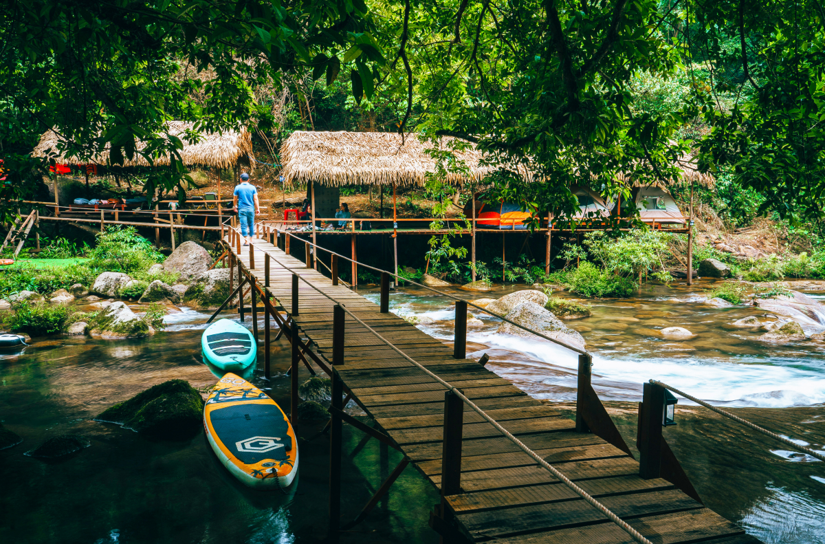 Check-in Suối Chà Cùng – Lời chào mát lạnh của Trường Sơn Quảng Bình