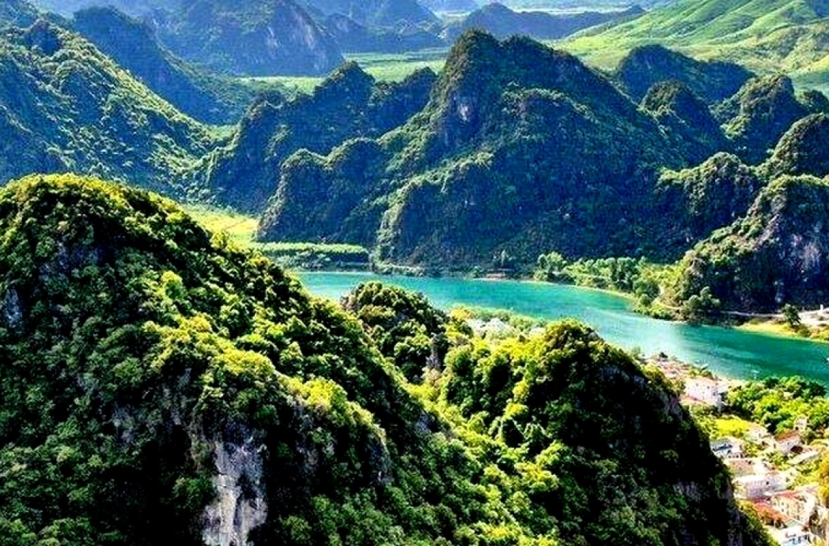 Bạn nên đến các di sản văn hóa ở miền Trung được UNESCO công nhận dưới đây 5 Vườn quốc gia Phong Nha – Kẻ Bàng