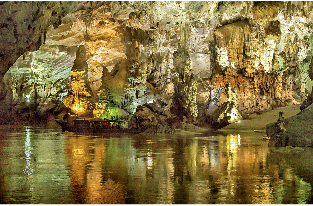 Mùa bươm bướm ở Phong Nha – Kẻ Bàng đẹp như tranh vẽ 7 Động Phong Nha