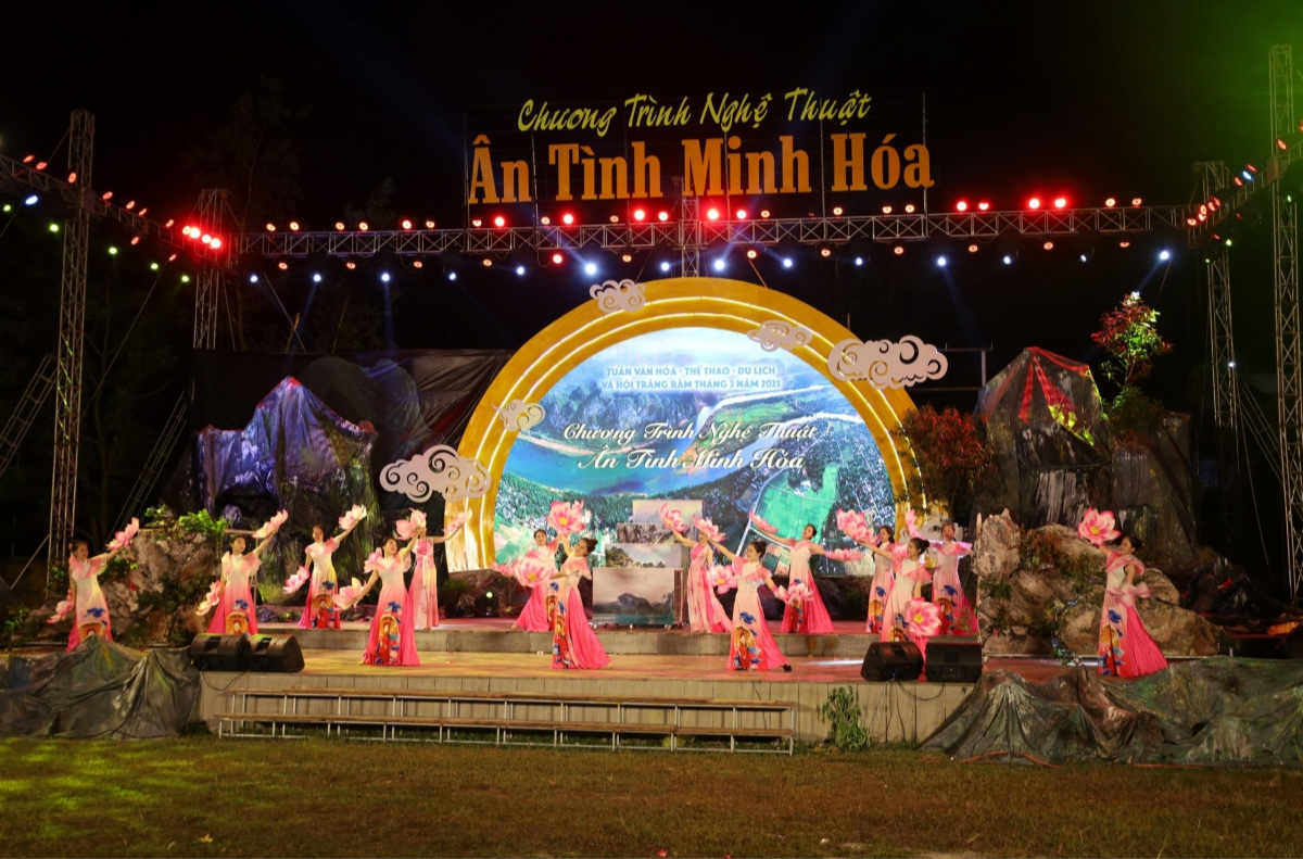 Chợ Tình Minh Hóa — Tìm hiểu nét đẹp văn hóa người Nguồn 1 Nguồn gốc Chợ tình Minh Hóa – nét đẹp văn hóa người Nguồn