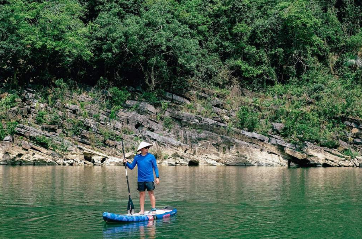 Thác Tam Lu – Vẻ đẹp dữ dội của núi rừng Quảng Ninh