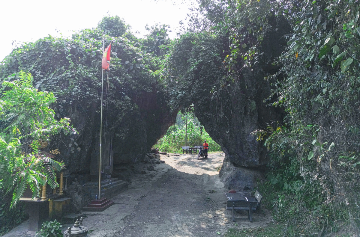 Cổng trời Cha Lo - Khúc ca bi tráng của lịch sử 3 Truyền thuyết Cổng Trời Cha Lo – Tình yêu hóa đá giữa đại ngàn