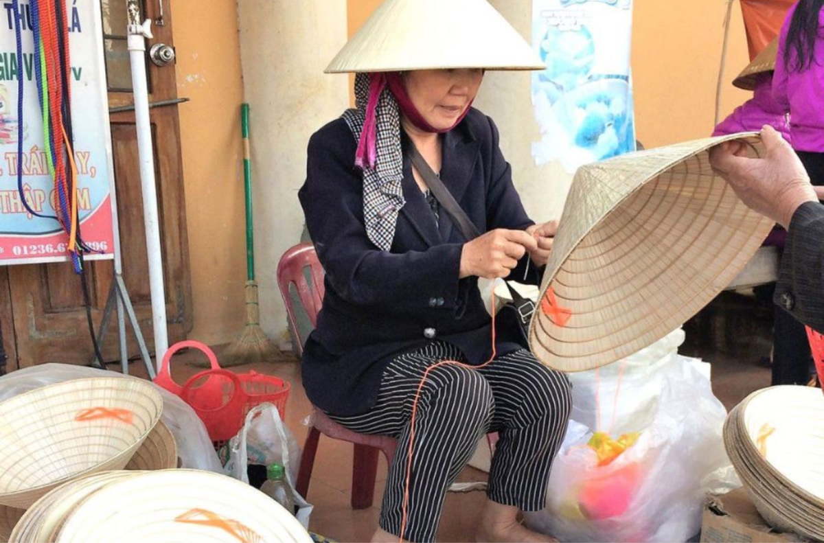 Làng nón lá Quy Hậu – Nơi giữ hồn Việt dưới vành nón trắng