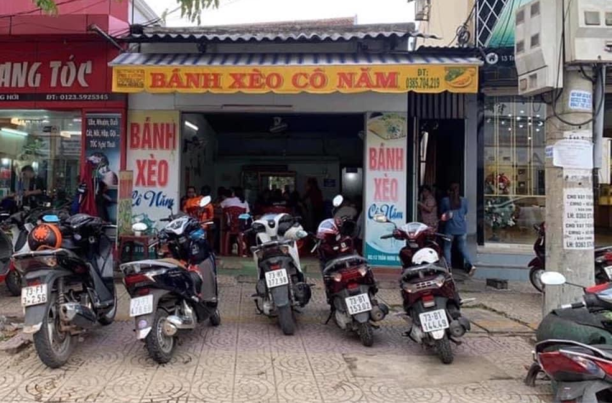 8+ địa chỉ ăn Bánh xèo ngon tại Quảng Bình 1 Quán Cô Năm – Hương vị bánh xèo lâu đời giữa lòng Đồng Hới