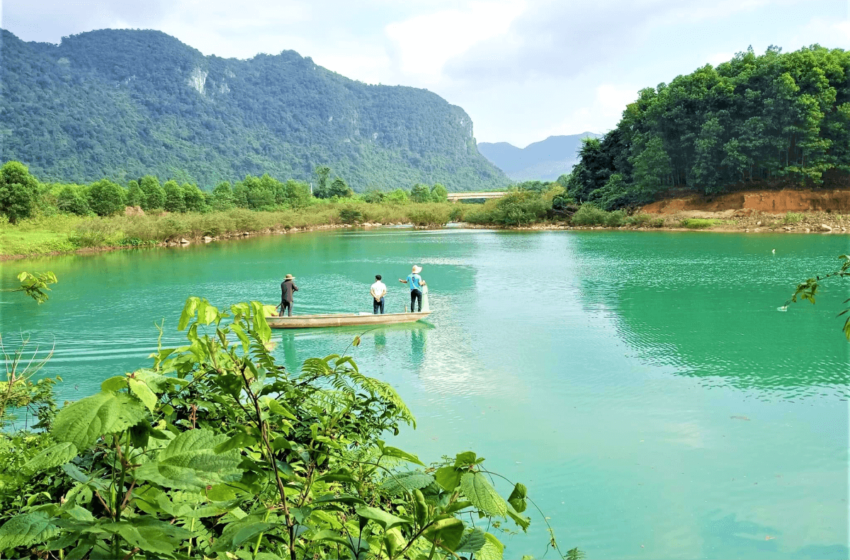 Vẻ đẹp rất riêng của Tuyên Hóa, Quảng Bình