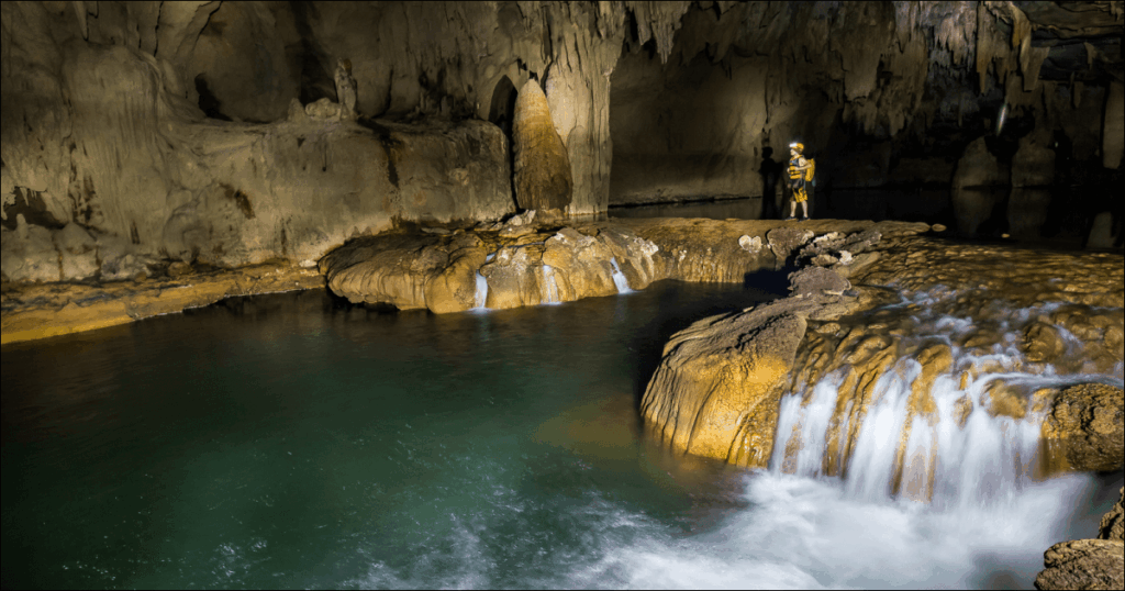 Hung Kà Vờng 2 Quảng Bình – Hang Động Trekking Hoang Sơ
