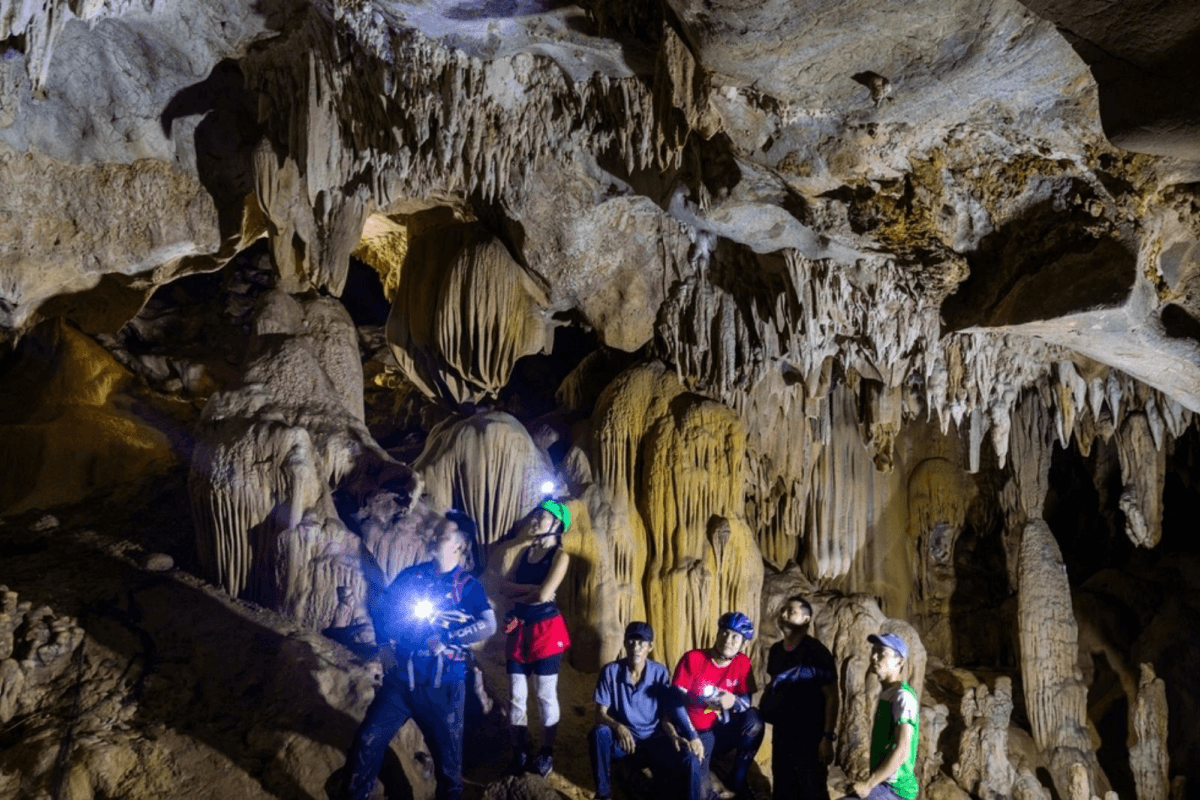 Kinh nghiệm khám phá Hang Vân Tiên