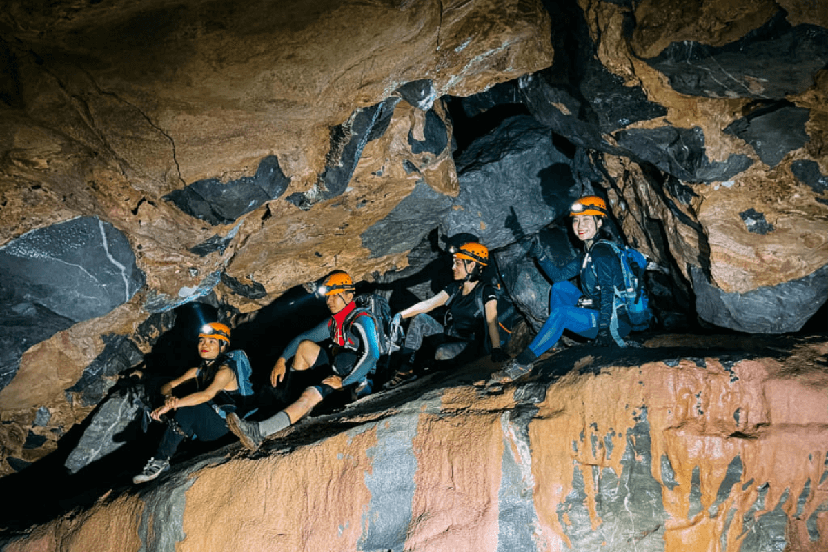 Kinh nghiệm trekking Hang Pygmy