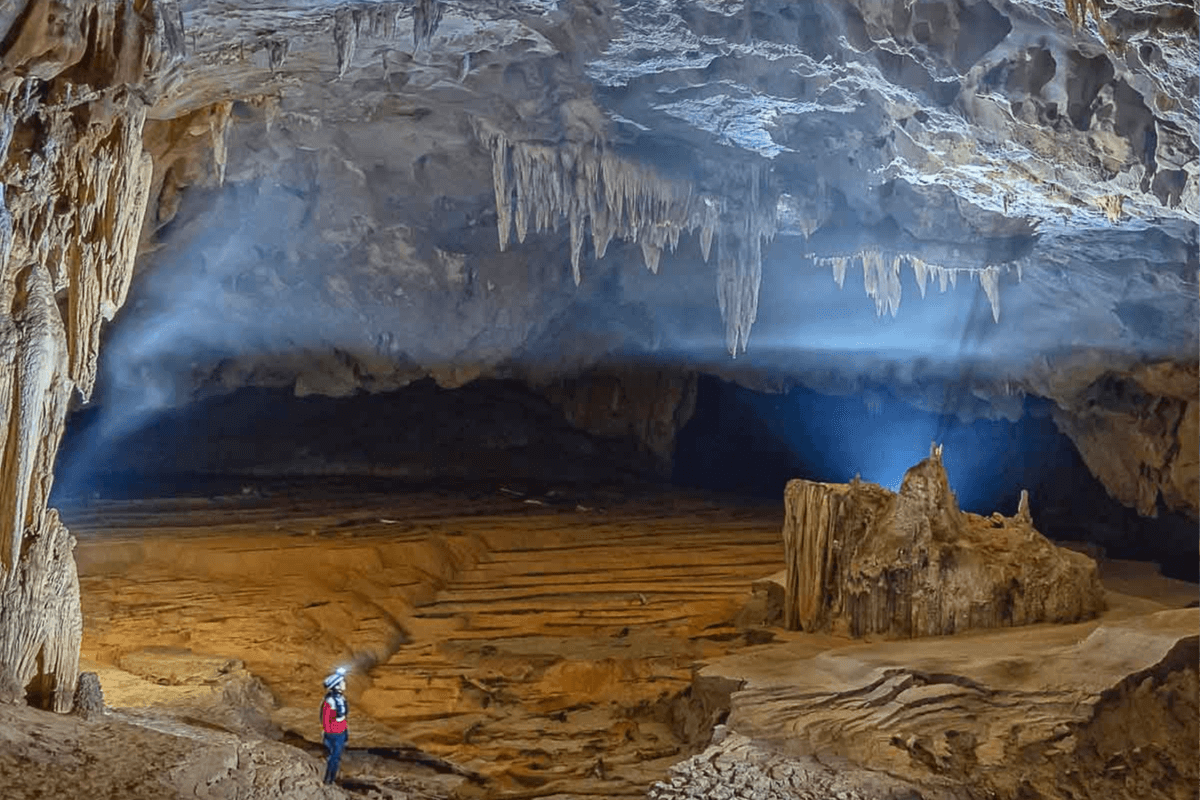 Thời điểm đẹp để khám phá Hang Nước Nứt