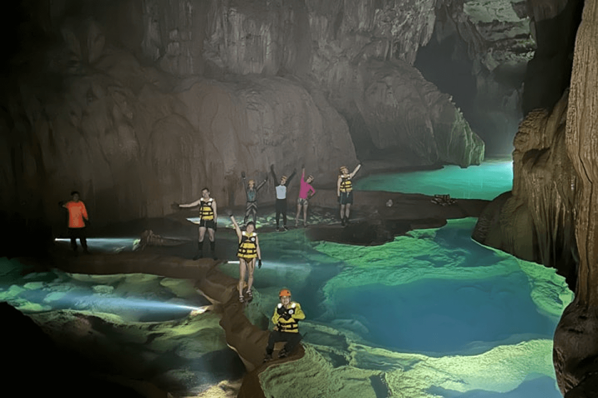 Trải nghiệm khám phá Hung Kà Vờng 1