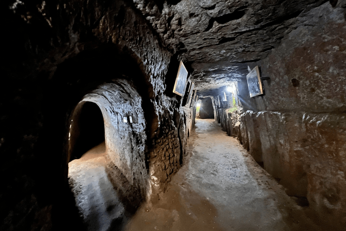 Địa đạo Vịnh Mốc ở đâu?