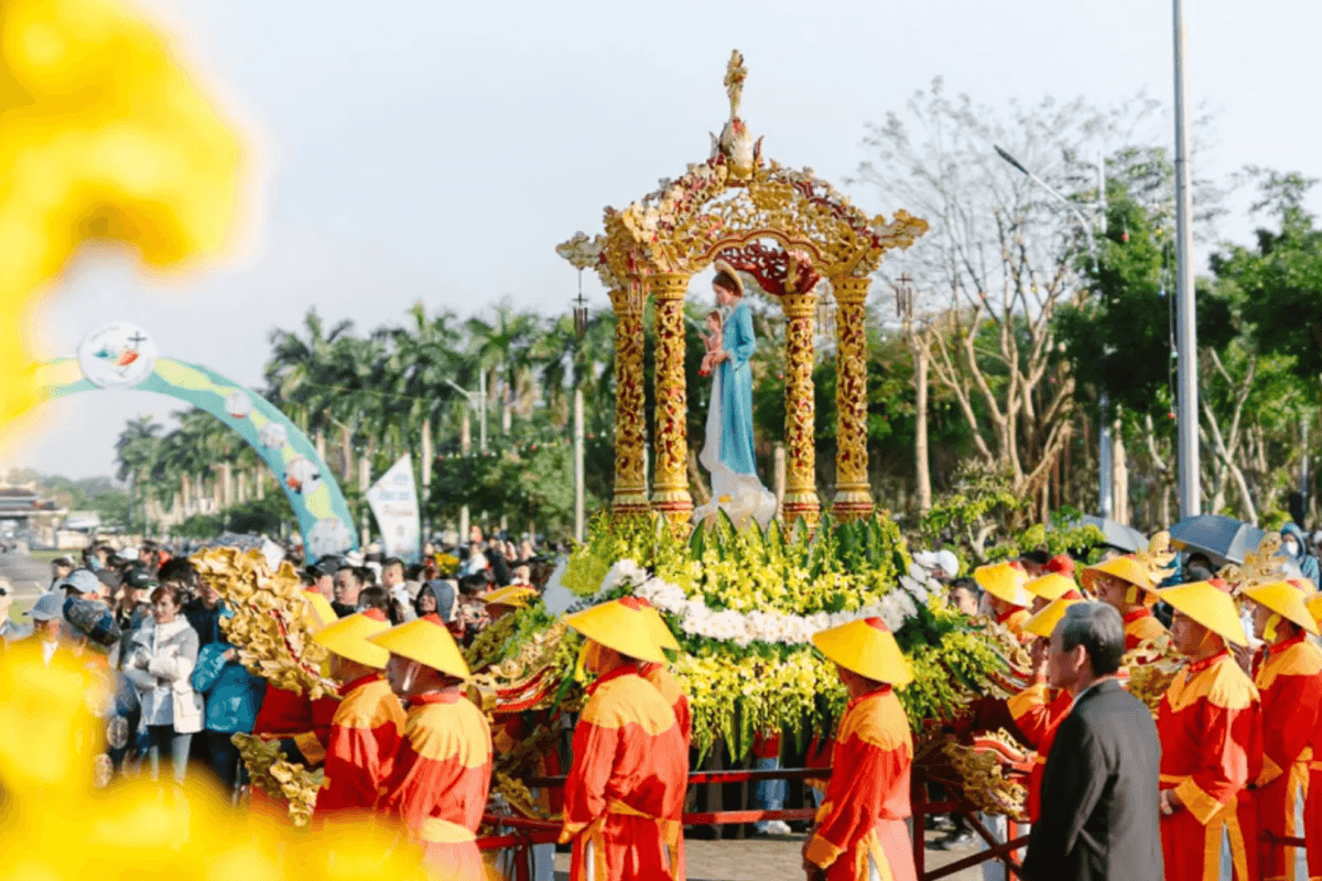 Thánh Địa La Vang – Điểm Hành Hương Ở Quảng Trị 4 Thánh địa La Vang có gì đặc biệt?