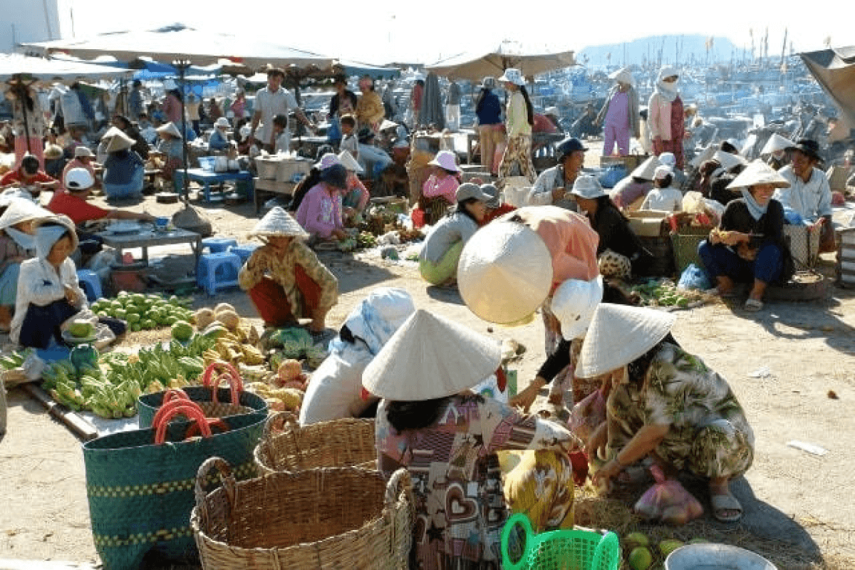 Thời điểm nên đi chợ Đông Hà