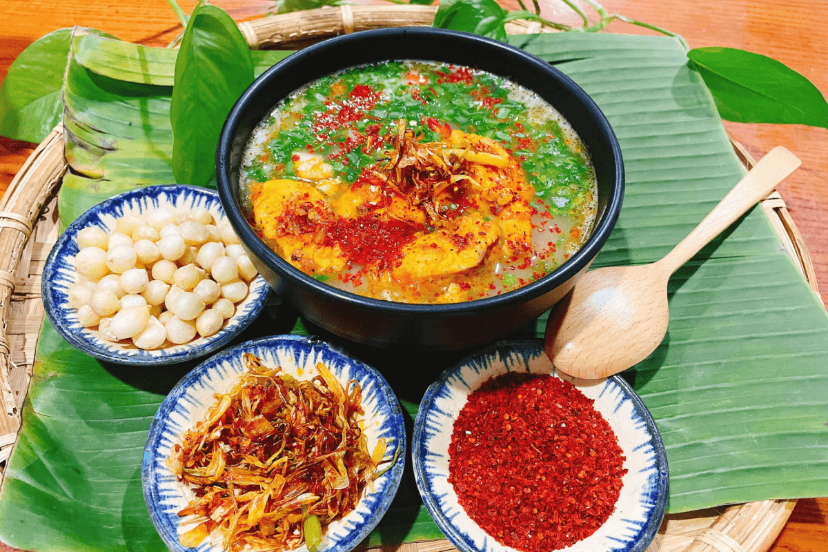 Đông Hà Quảng Trị Ăn Gì? TOP Món Ngon Và Địa Chỉ Ăn Uống Nổi Tiếng 3 Bún vạt giường (bánh canh cá) đặc sản Đông Hà Quảng Trị