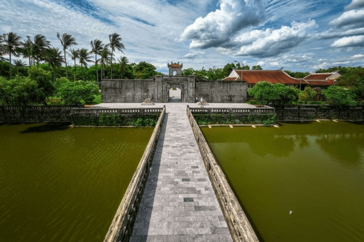 Những địa điểm có thể kết hợp tham quan gần Cầu Thạch Hãn