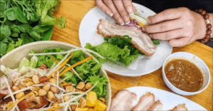 Quảng Trị Ăn Gì Ở Đâu? Gợi Ý Món Ngon Và Địa Chỉ Ăn Uống Nổi iếng