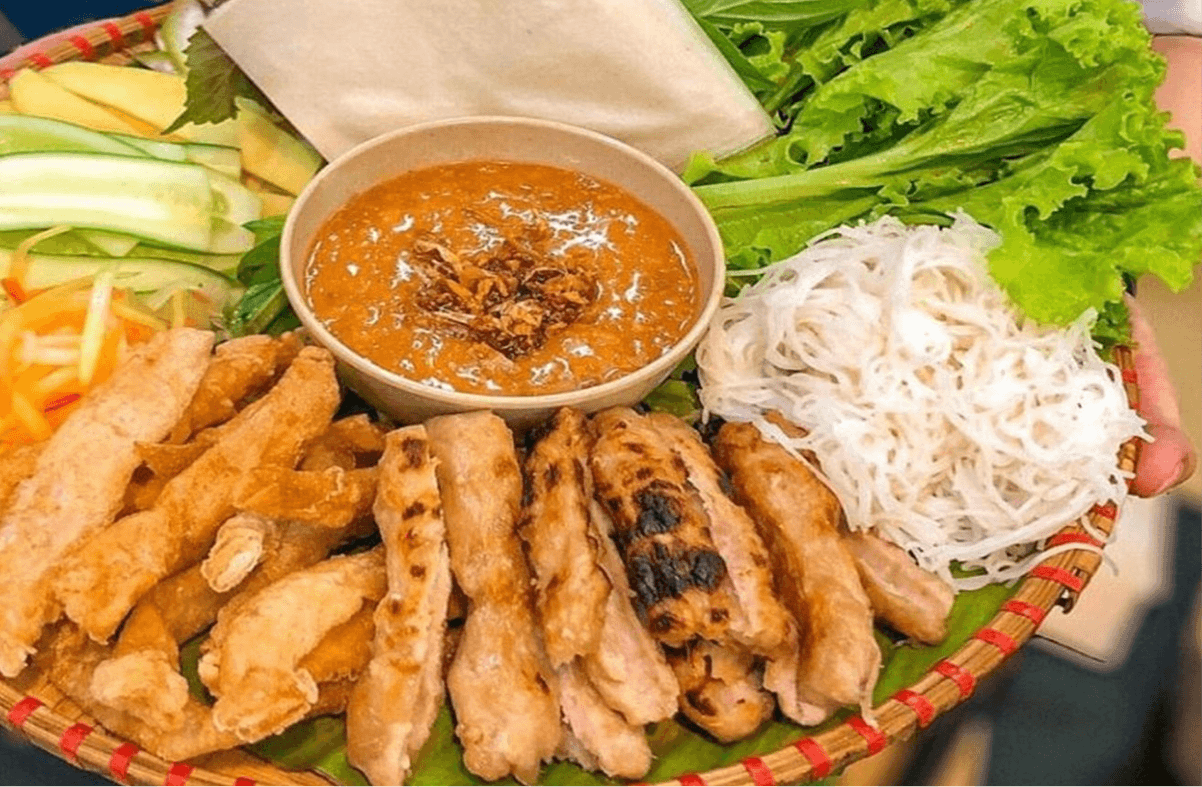 Địa chỉ mua nem lụi chợ Sãi chuẩn vị, thơm ngon