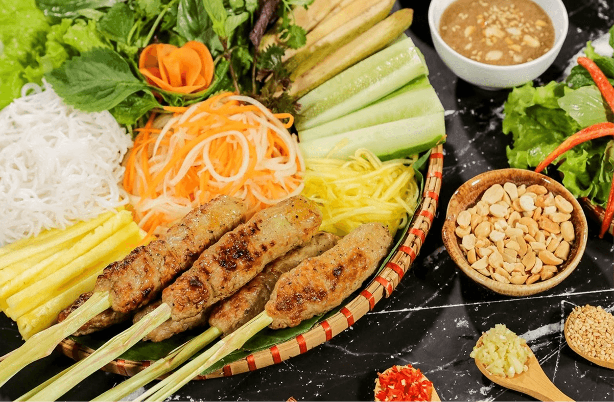 Hướng dẫn cách làm nem lụi chợ Sãi chuẩn vị Quảng Trị