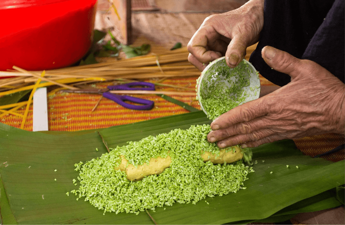 Nguồn gốc của bánh tét mặt trăng Quảng Trị